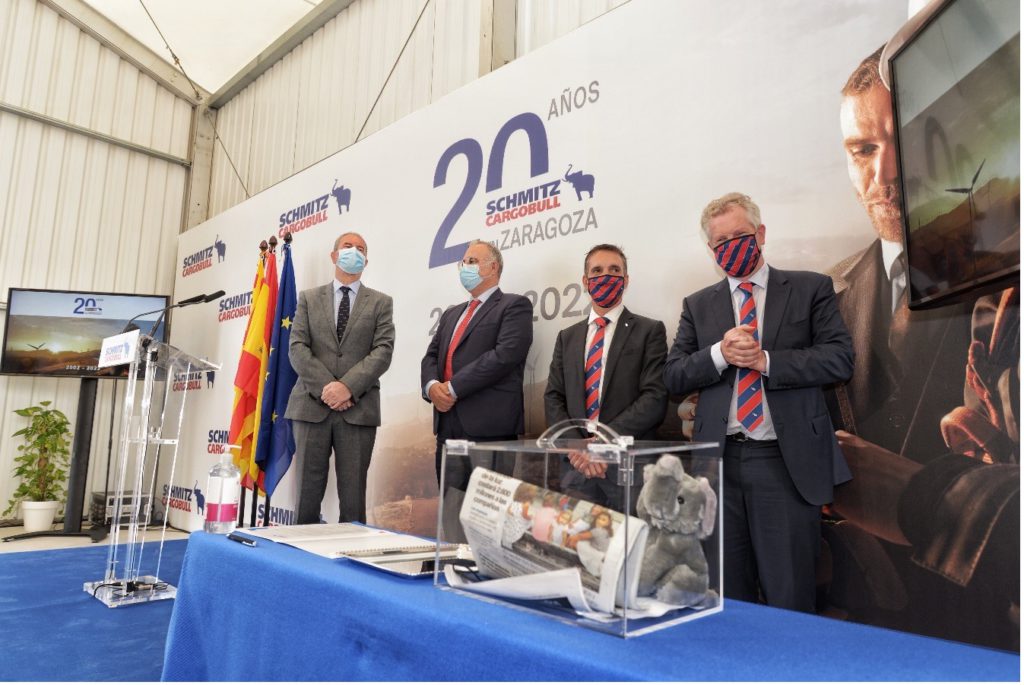 Schmitz Cargobull Ib&eacute;rica pone la primera piedra de su nueva planta en Figueruelas