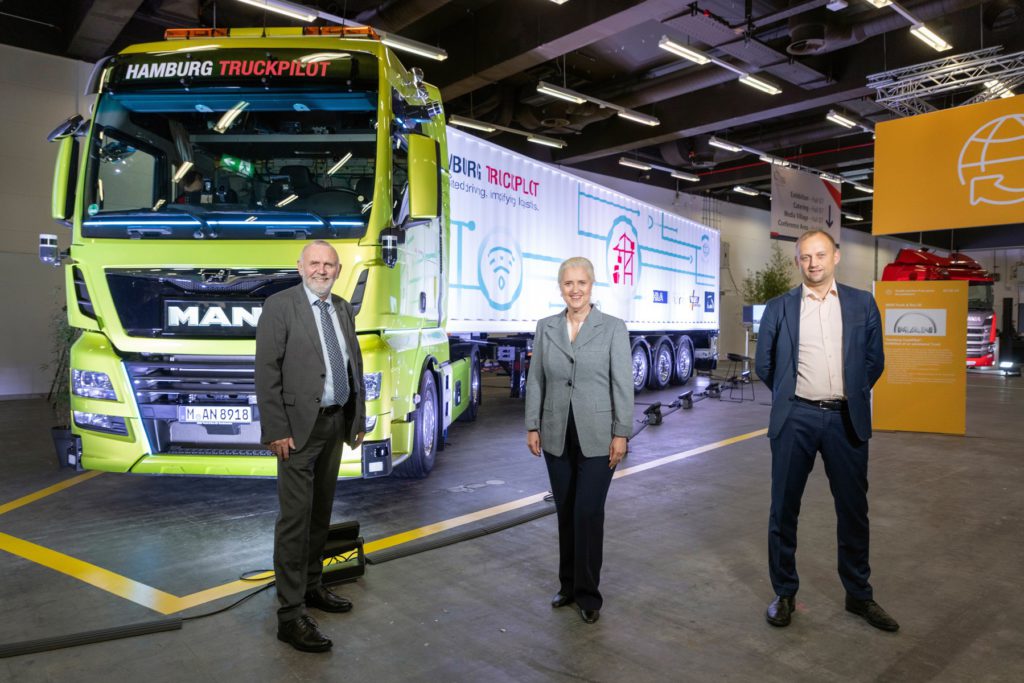 El futuro del transporte de mercanc&iacute;as: MAN y HHLA a la vanguardia de la log&iacute;stica 4.0